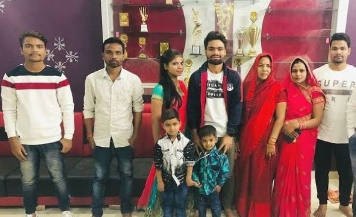 Rinku Singh family